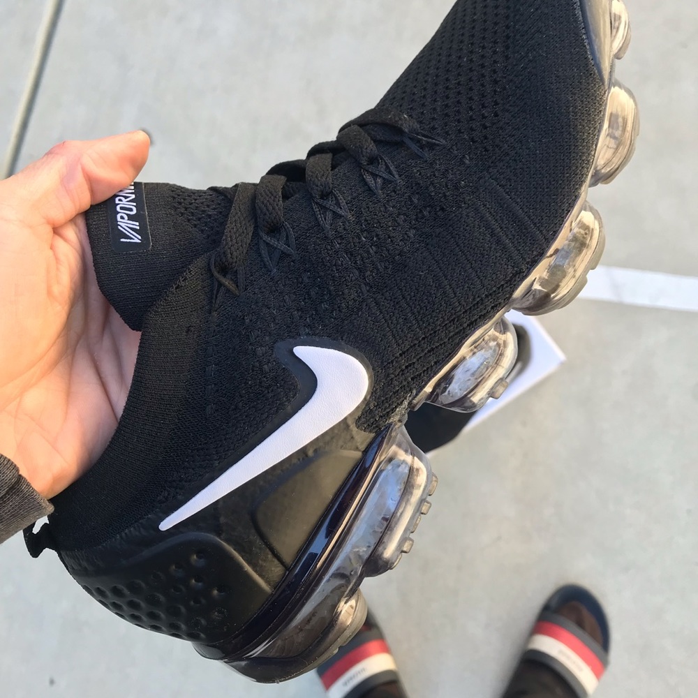Nike Air Vapormax 2 Flyknit Black/White